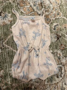 Emile et Ida Cream Romper with Light Blue Floral Print and Tie Waist 3M